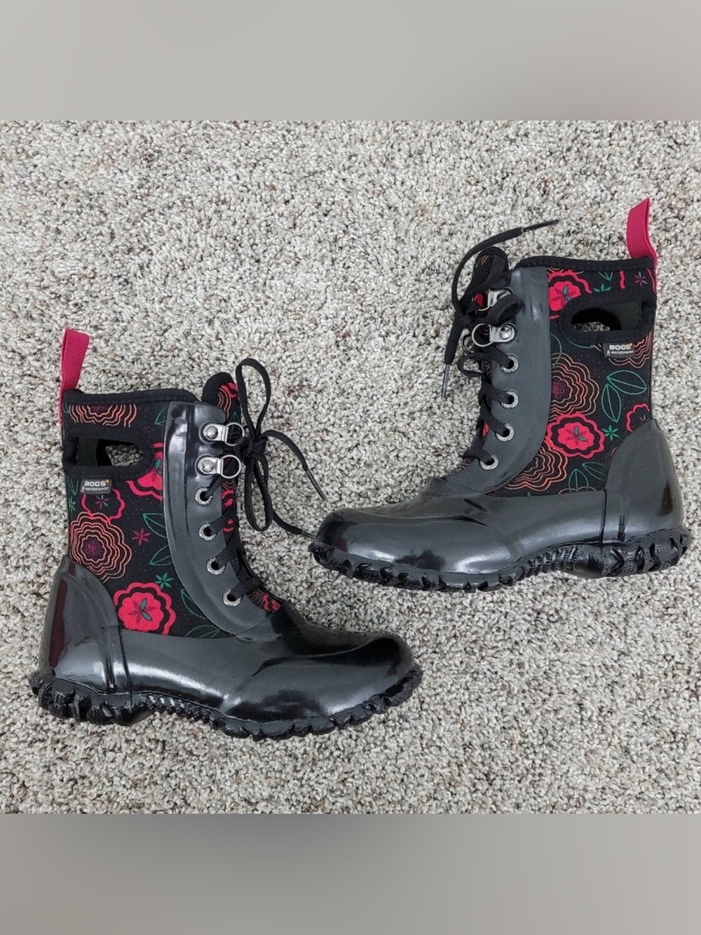 Bogs Kid’s Sidney Lace-Up Black Floral Rain Boots